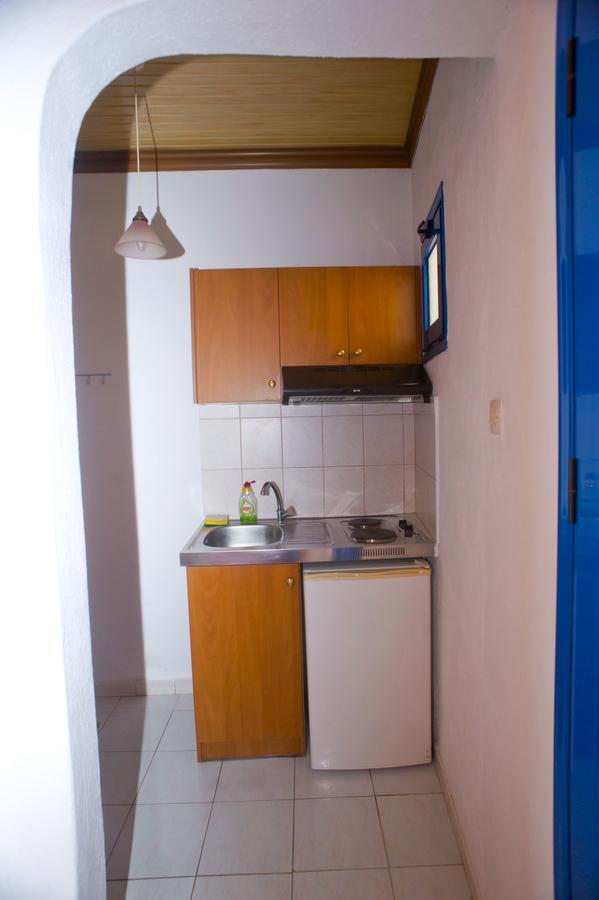 Studios Ntina Alikí Екстериор снимка